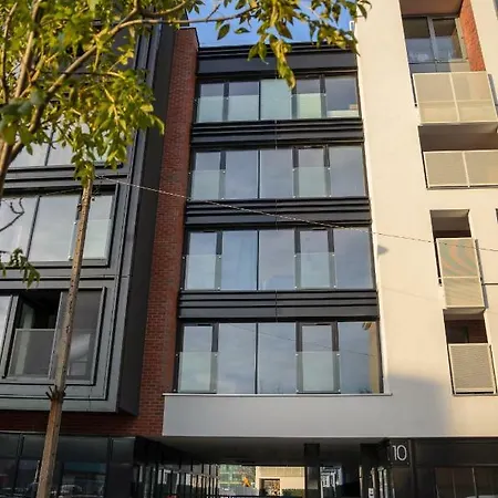 Centrum Niedzialkowskiego Estate Center