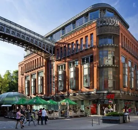 Centrum Niedzialkowskiego Estate Center 아파트 *